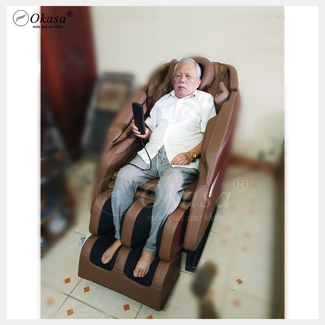 Ghế massage toàn thân cho người già, liệu pháp điều trị thoái hóa