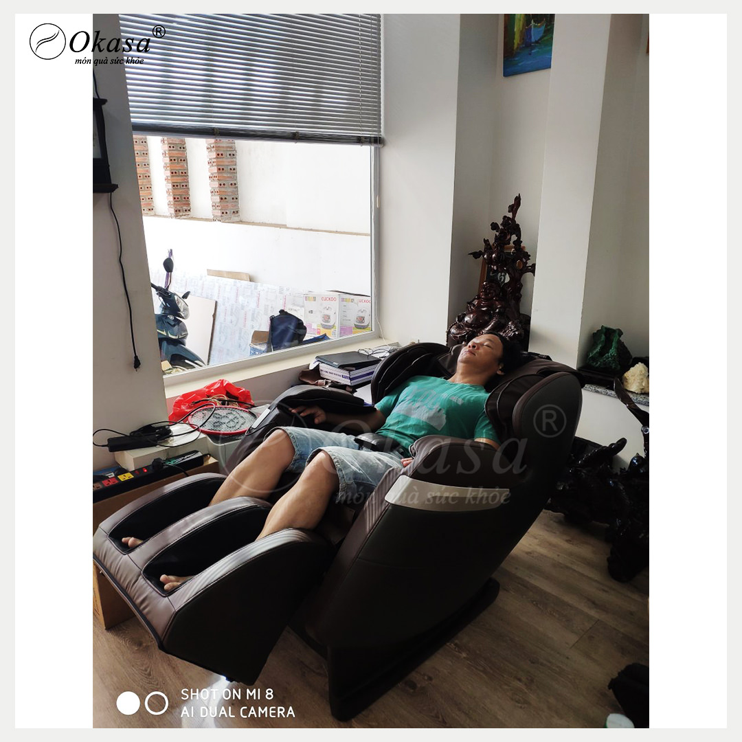 Ngồi ghế massage thường xuyên có tốt cho sức khỏe hay không?