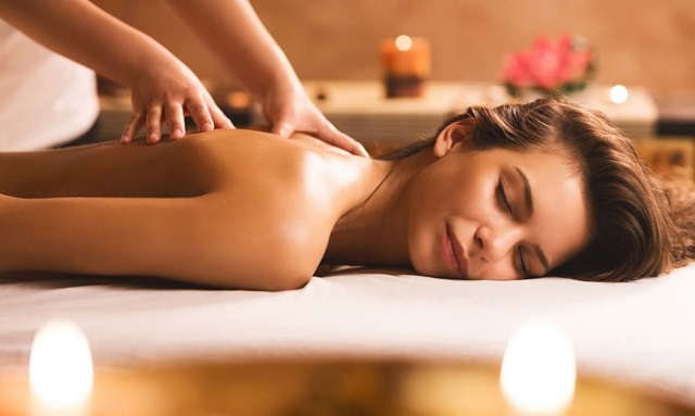 Massage giúp cải thiện tâm trạng