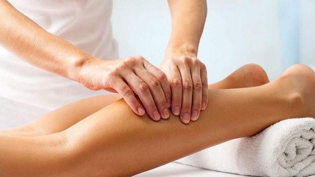Những lợi ích của massage thể thao cho vận động viên